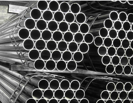 中国钢铁行业再创新高！首支32mm超厚螺旋钢管下线海洋工程迎来新纪元