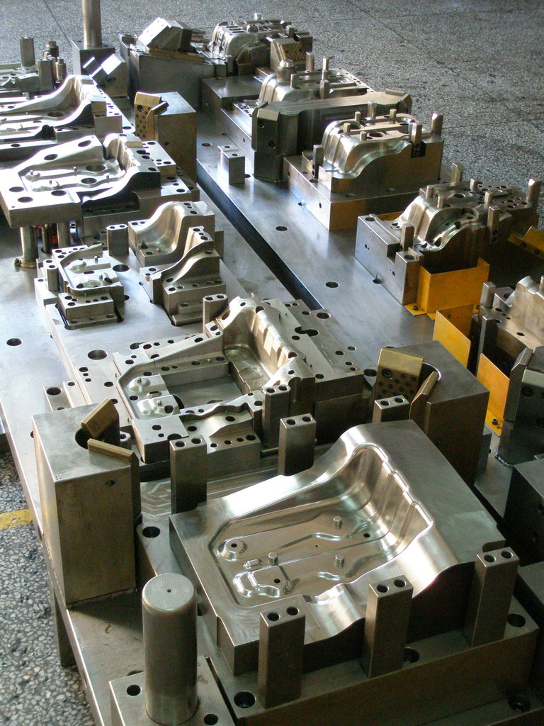 华新精科IPO即将上会精密冲压铁芯领先企业