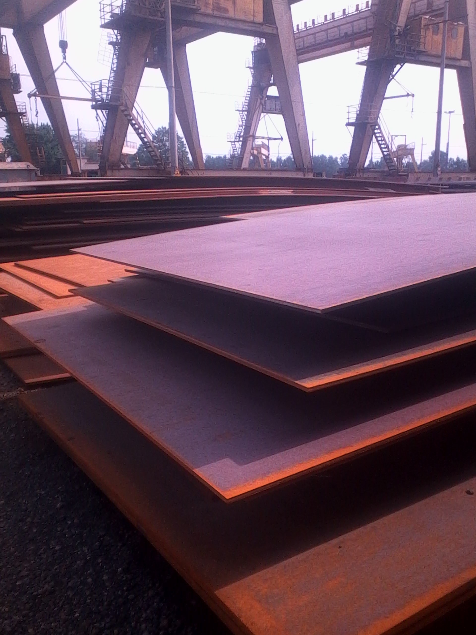 辽弹汽车零部件制造取得汽车钢板弹簧高效热处理装置专利有效防止工件冷却过快产生裂纹和变形